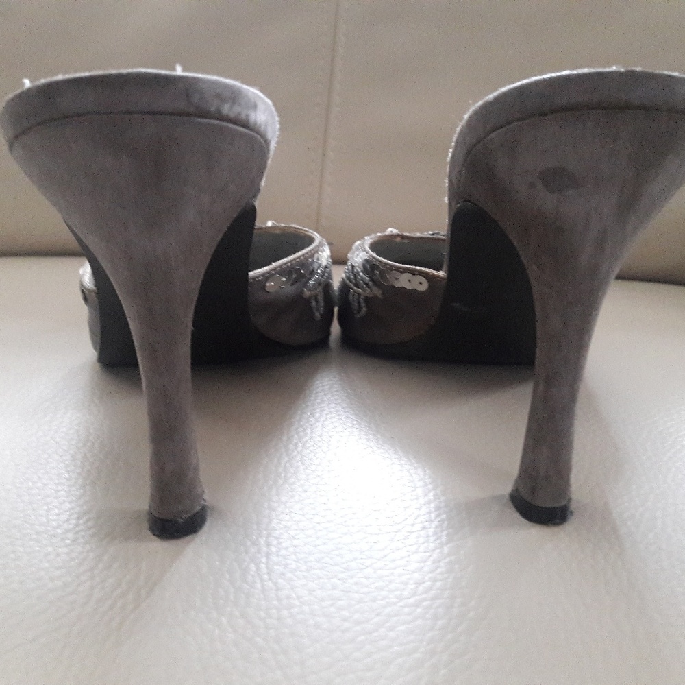 Shoes - Picture 3 of 5